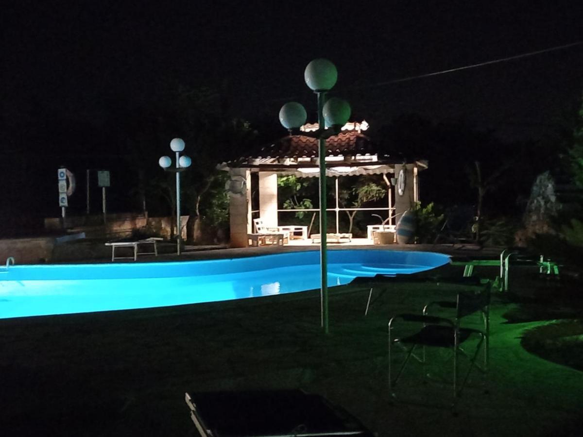 B&B Stars And Stripes Monopoli Luaran gambar